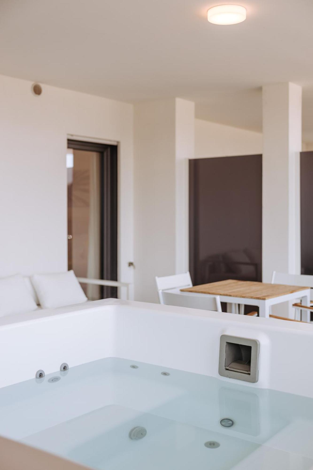 Marisabella Suite Spa 3 Bari Exteriér fotografie